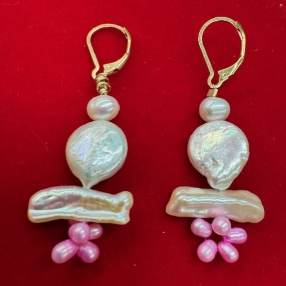 Fresh Water Pearl Earrings - Holiday Sale - Picture 1 of 3